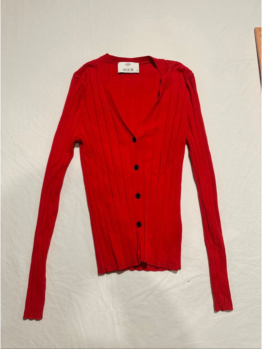 Allude Women’s V-Neck Red Knit Cardigan size XS